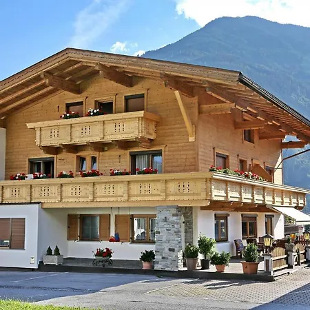 Apartment Haus Jochler *