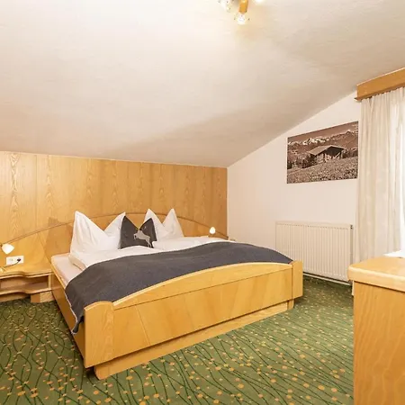 Haus Jochler Appartement Ried im Zillertal