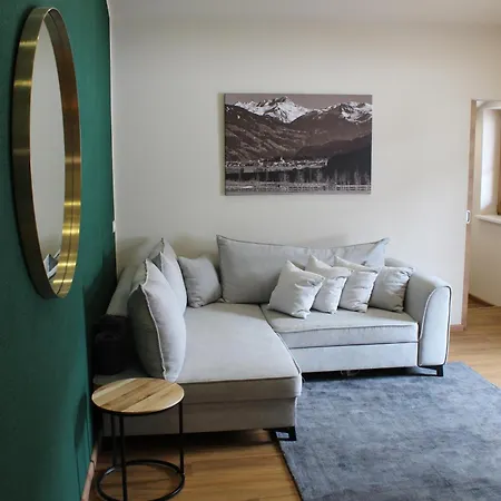 Haus Jochler Апартаменты