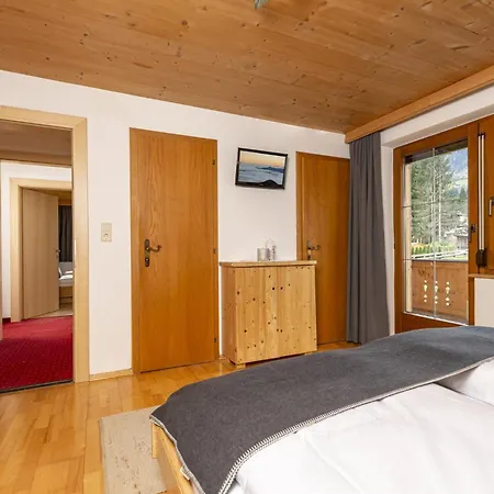 Haus Jochler * Рид-им-Циллерталь