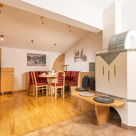 Haus Jochler Apartament *